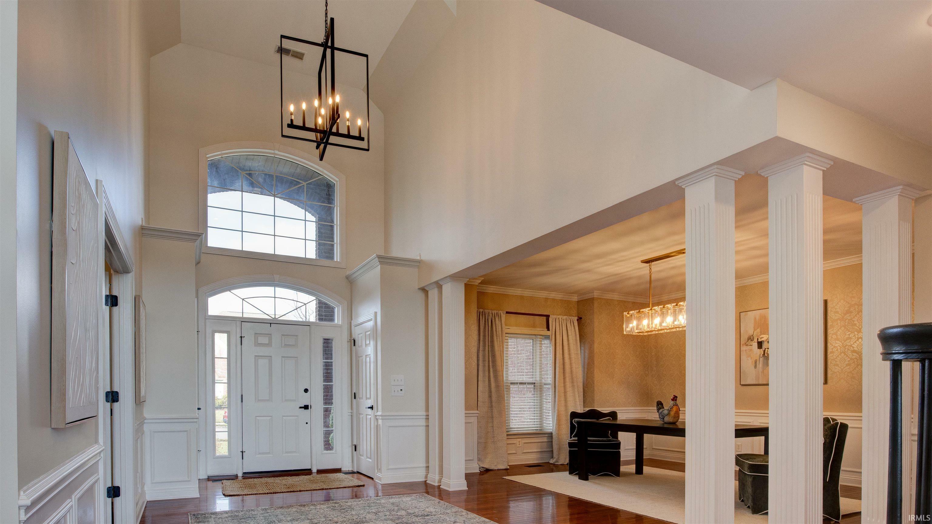 Property Photo: 2122 Lakes Edge Drive IN 47630