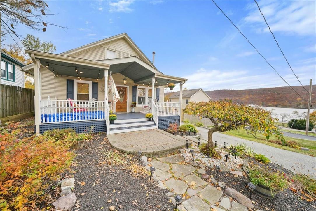 Property Photo: 8 Sterling Place NY 10925
