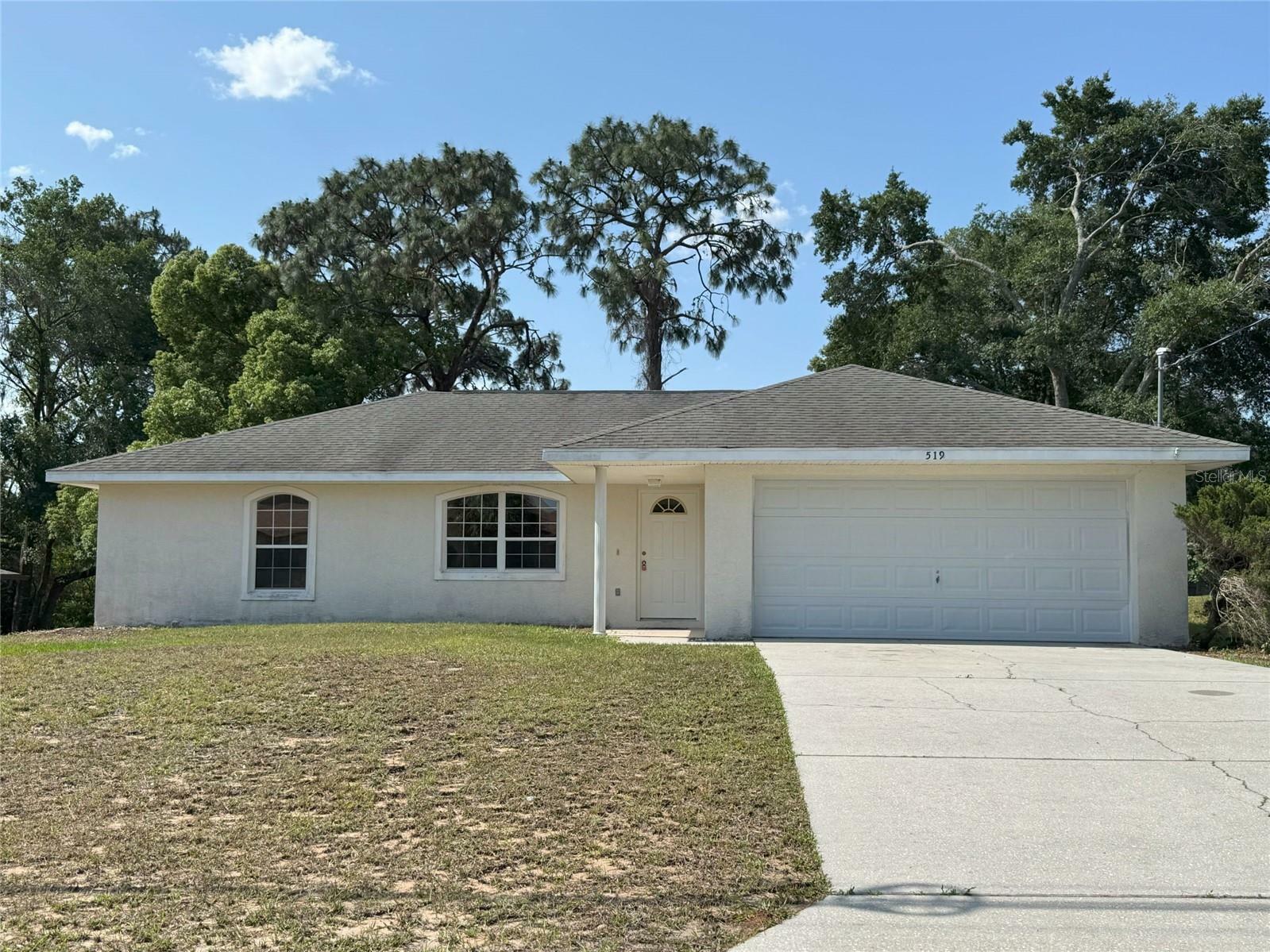 Property Photo: 519 Hemlock Street FL 34452