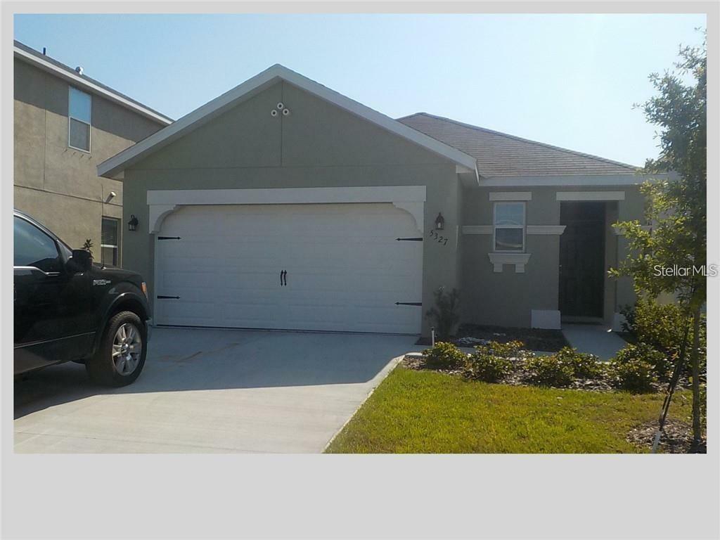 Property Photo: 5327 San Palermo Drive FL 34208