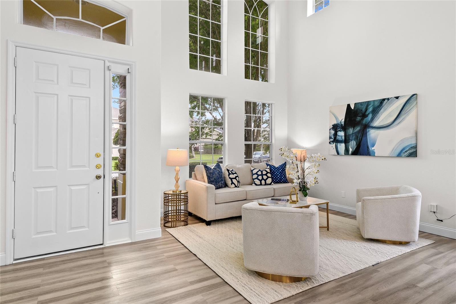 Property Photo:  850 Spring Oak Circle  FL 32828 