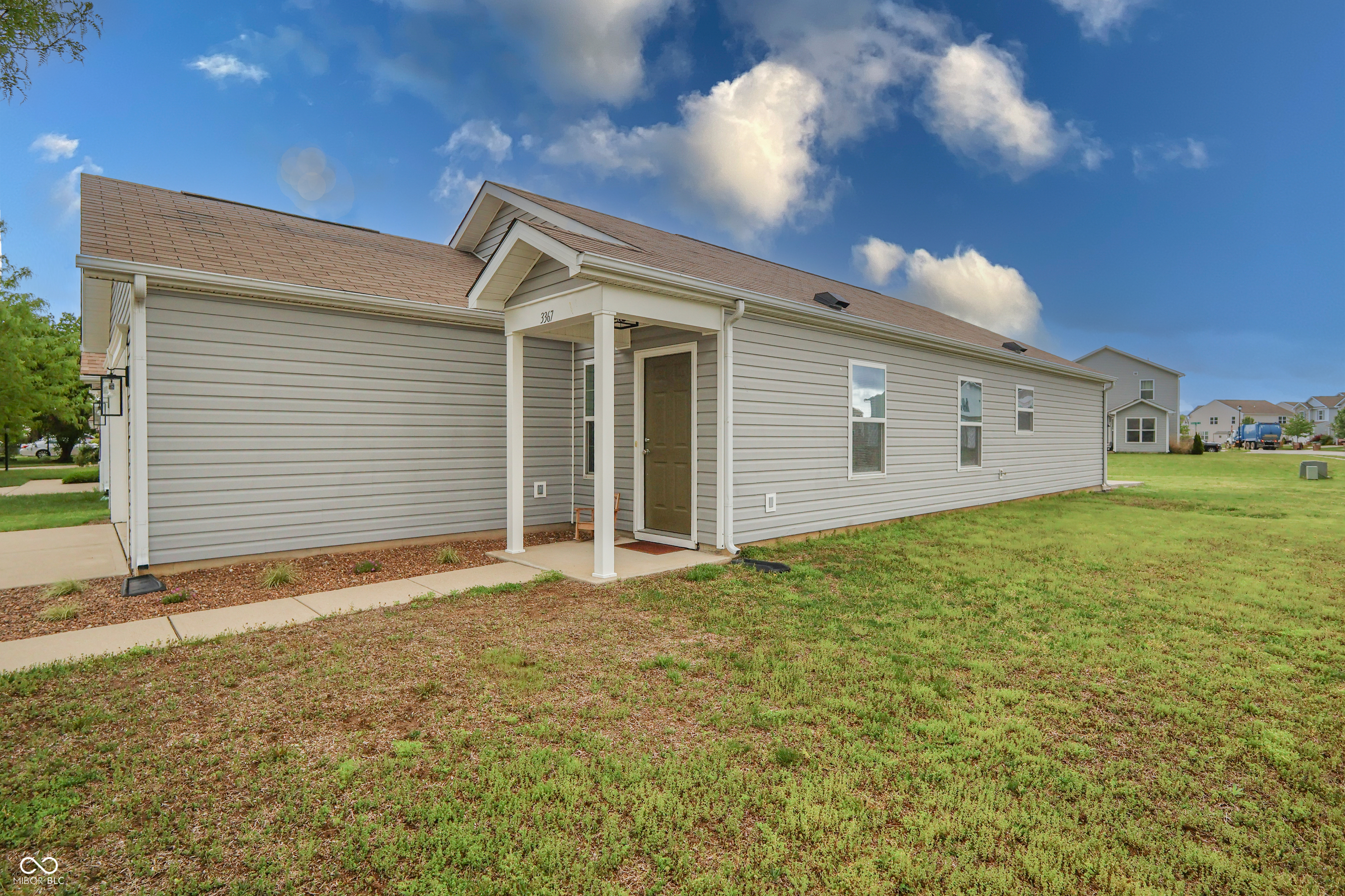 Property Photo: 3367 Rolling Knoll Lane IN 47201