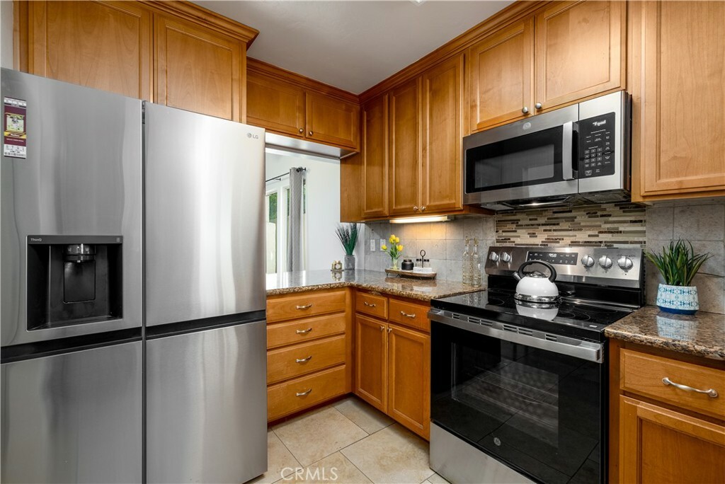 Property Photo: 3274 Loma Riviera Drive CA 92110