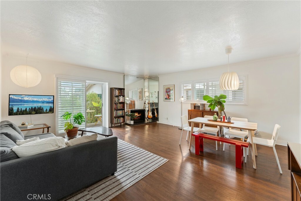 Property Photo: 1354 Shadow Lane D CA 92831