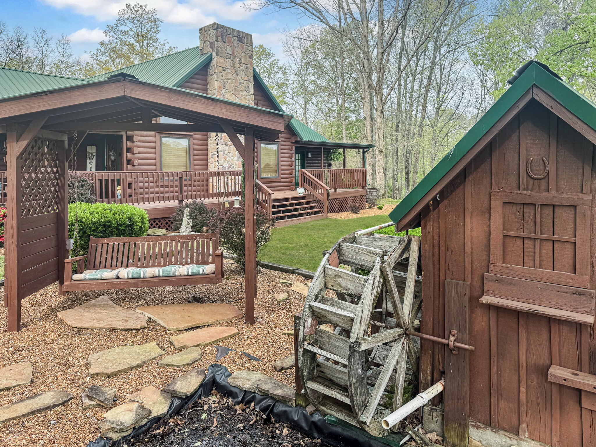 Property Photo: 130 Wayne Threatt Rd TN 37058