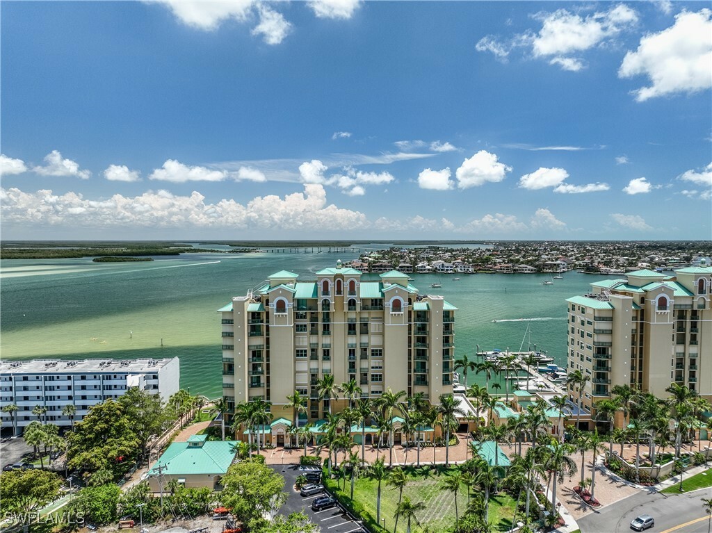 Property Photo: 1079 Bald Eagle Drive N703 FL 34145