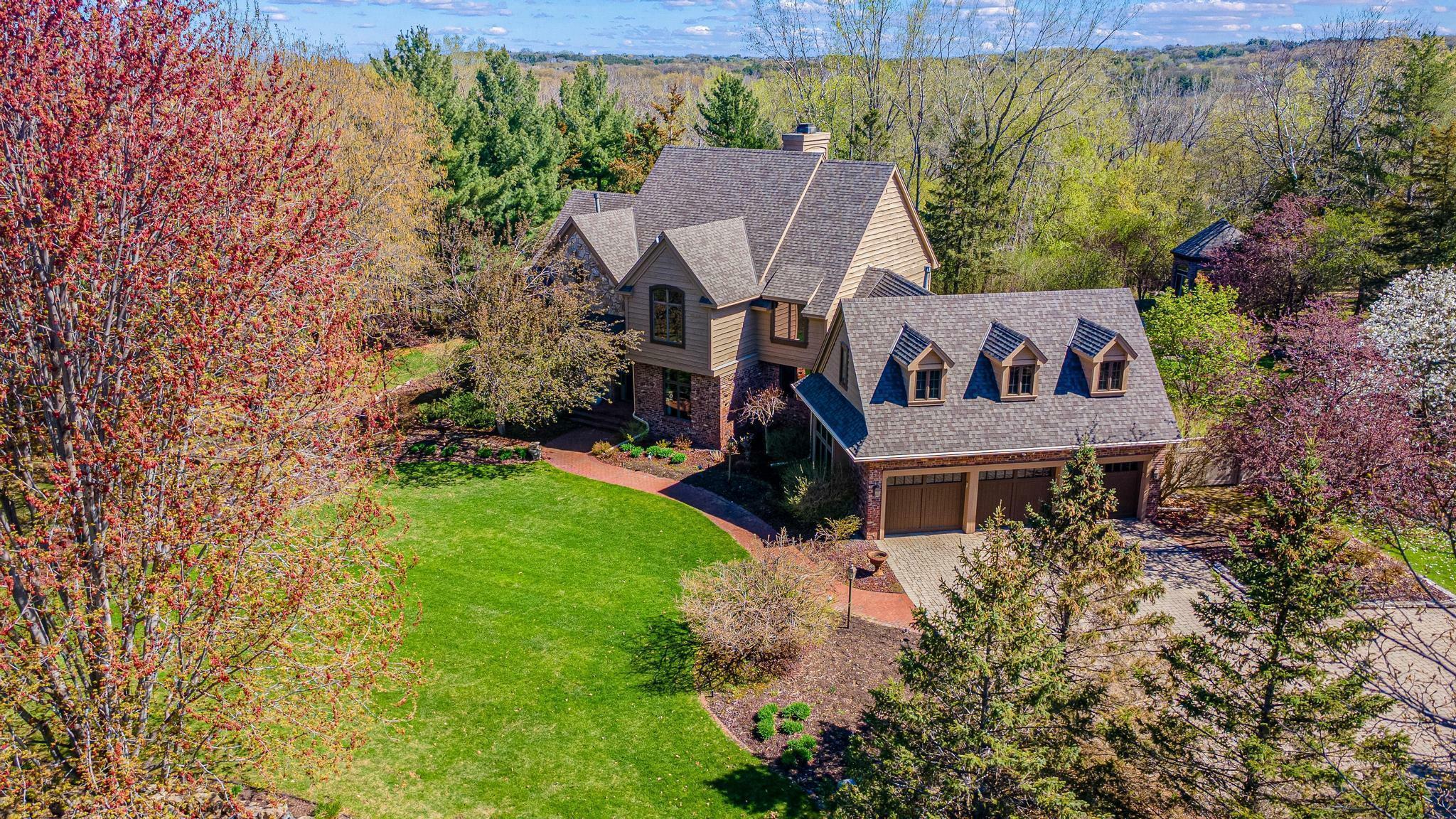 Property Photo: 927 Nordic Avenue Court N MN 55082