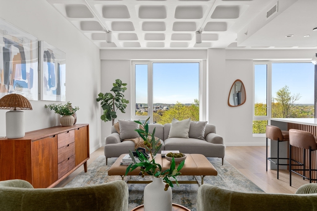 Property Photo: 125 Lowell Street 3B MA 02143