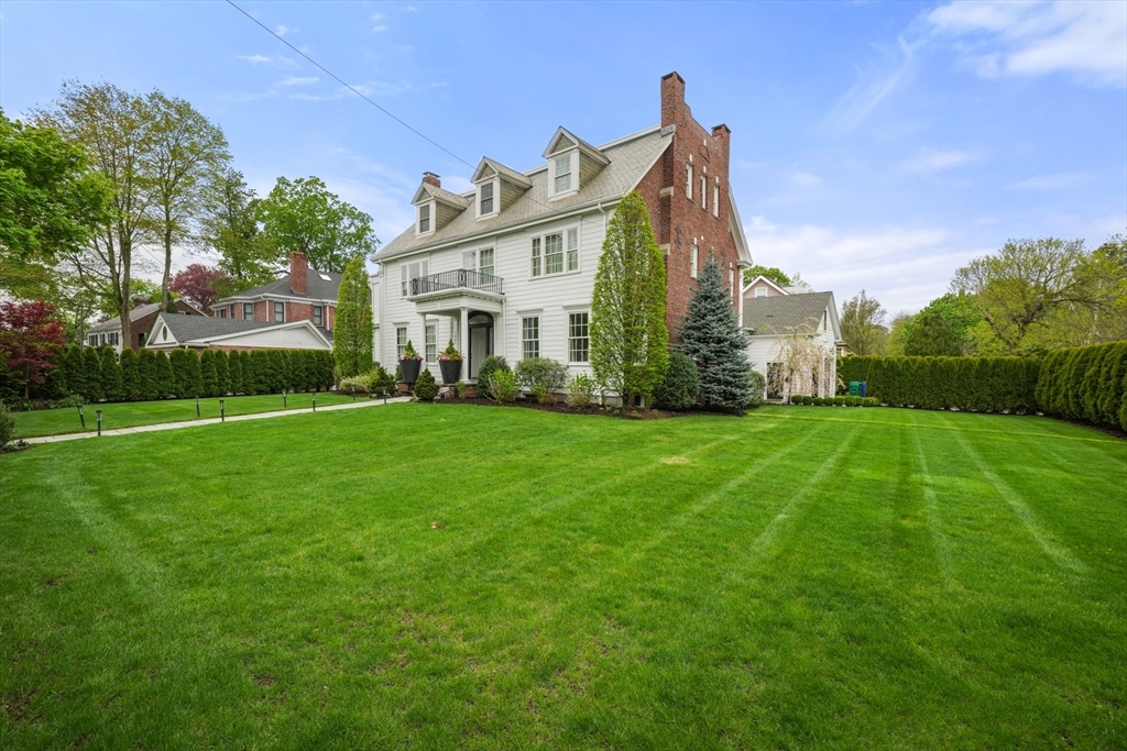 Property Photo: 1005 Centre St MA 02459