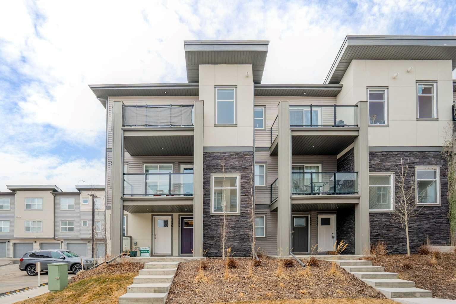 Property Photo:  122 Spring Creek Common SW  AB T3H 6E2 