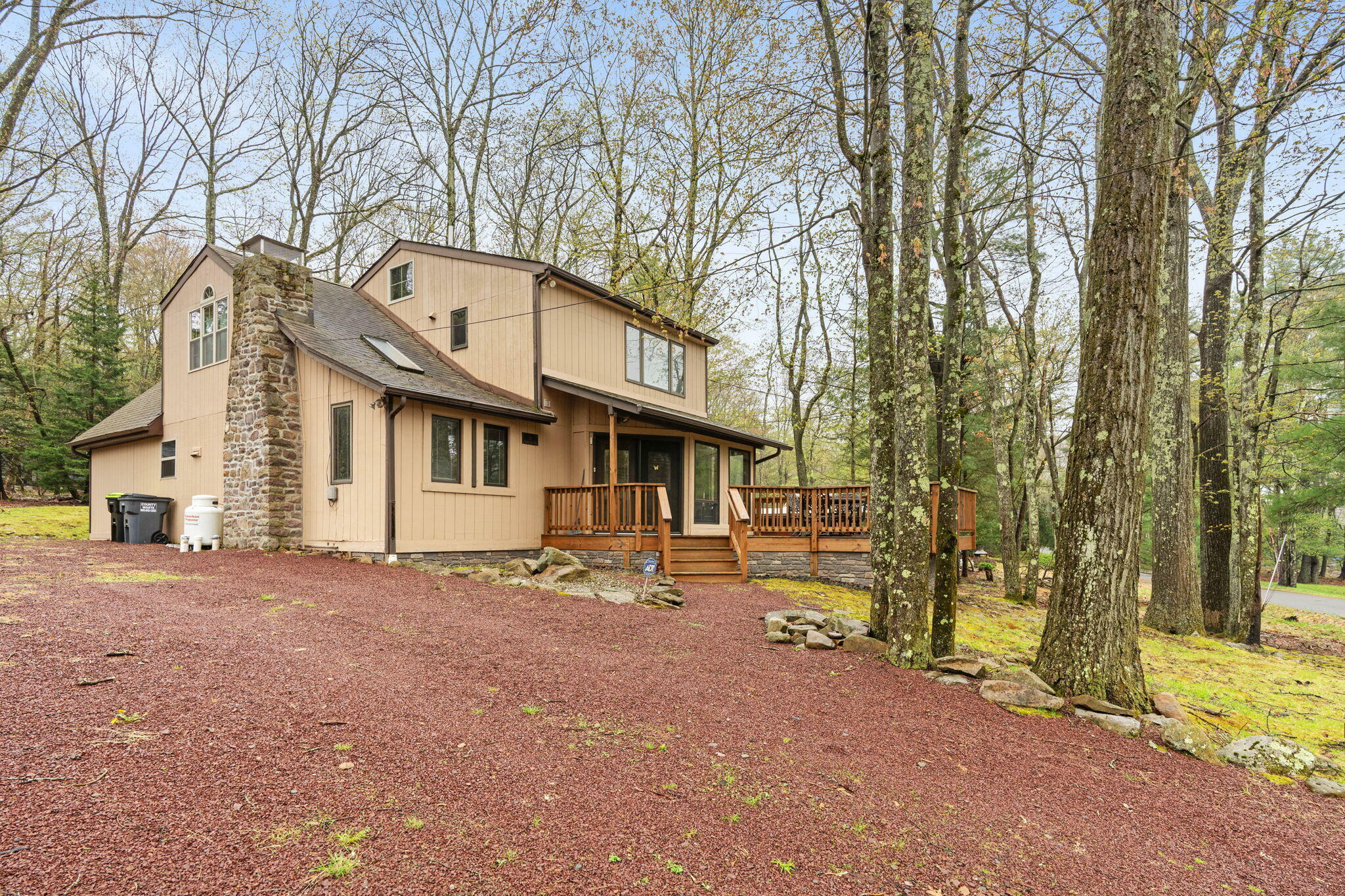 Property Photo: 15 Hazard Run Road PA 18624