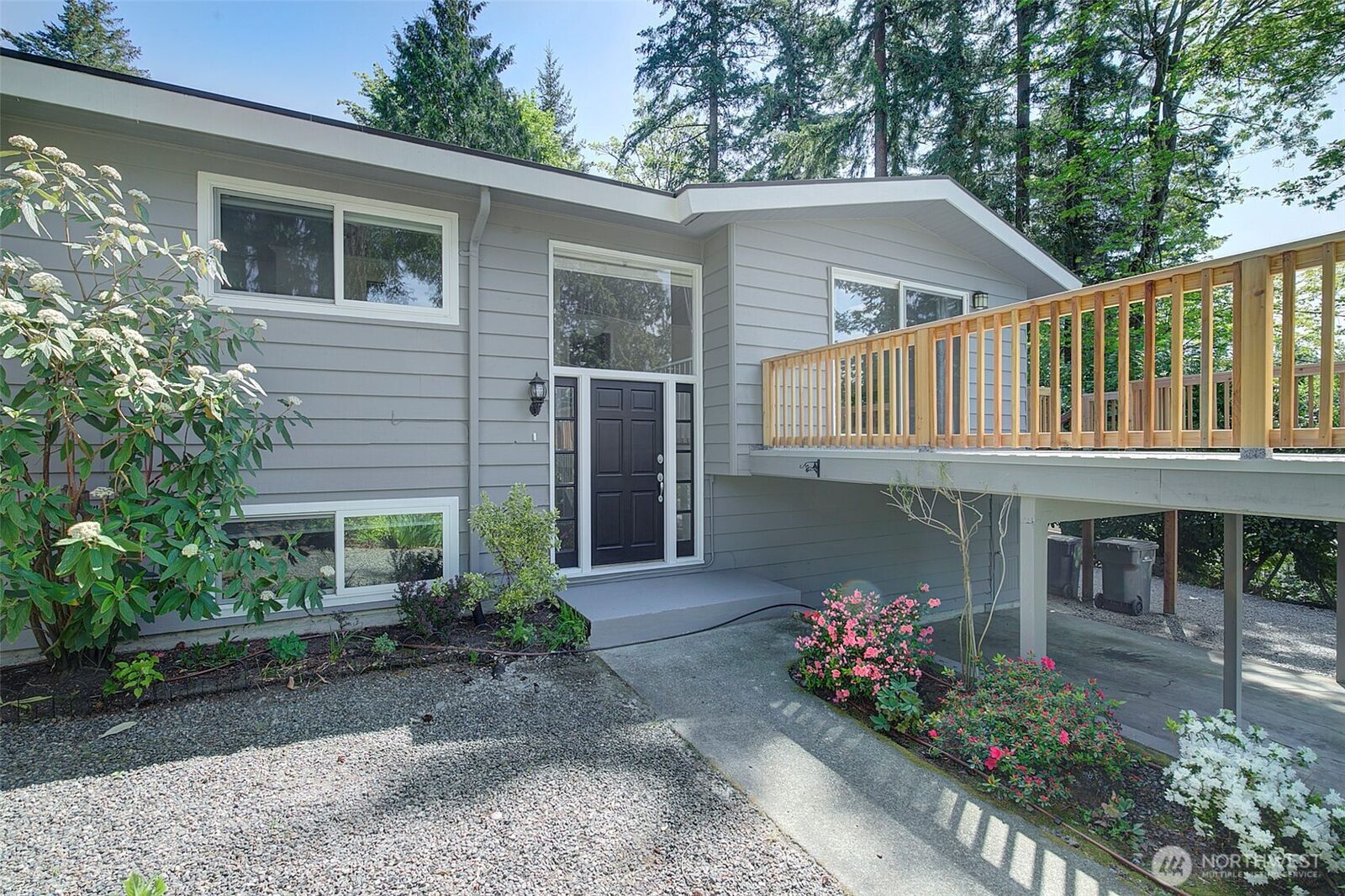 Property Photo:  10914  102nd Avenue NE  WA 98033 