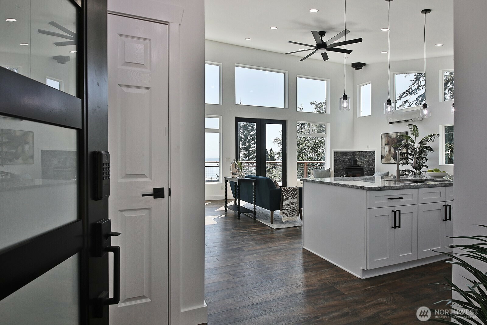 Property Photo: 2367 Deer Brush Rd WA 98253