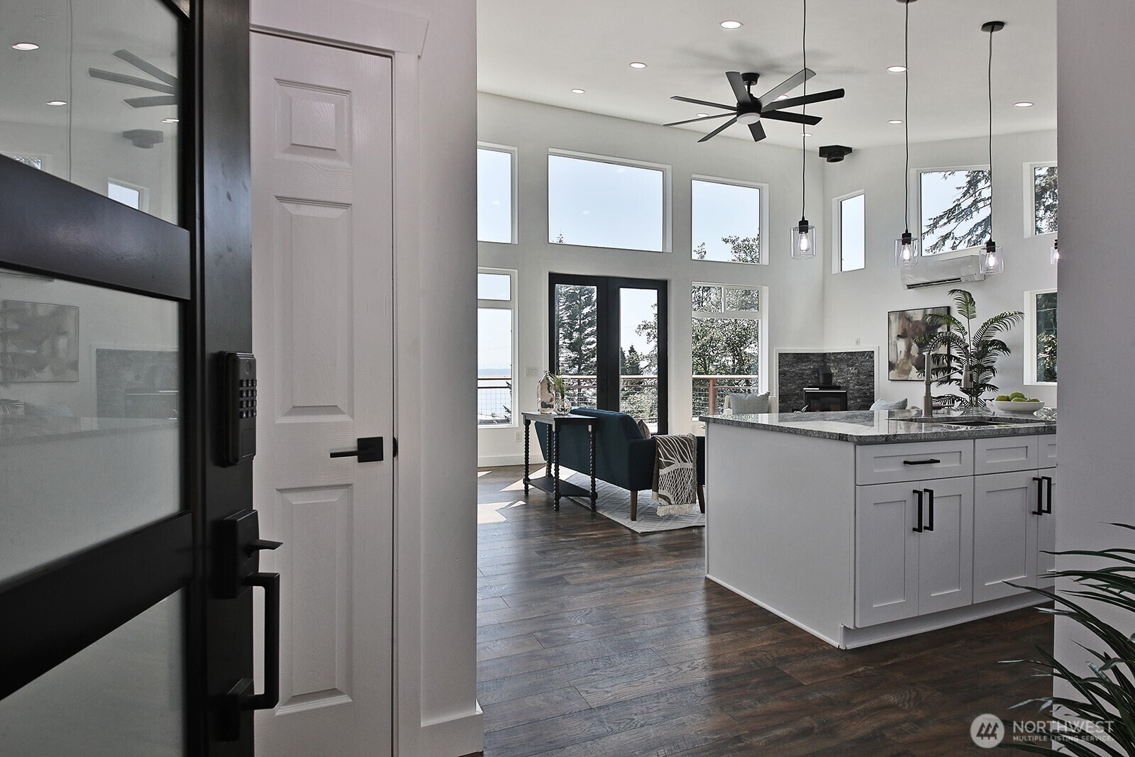 Property Photo: 2367 Deer Brush Rd WA 98253