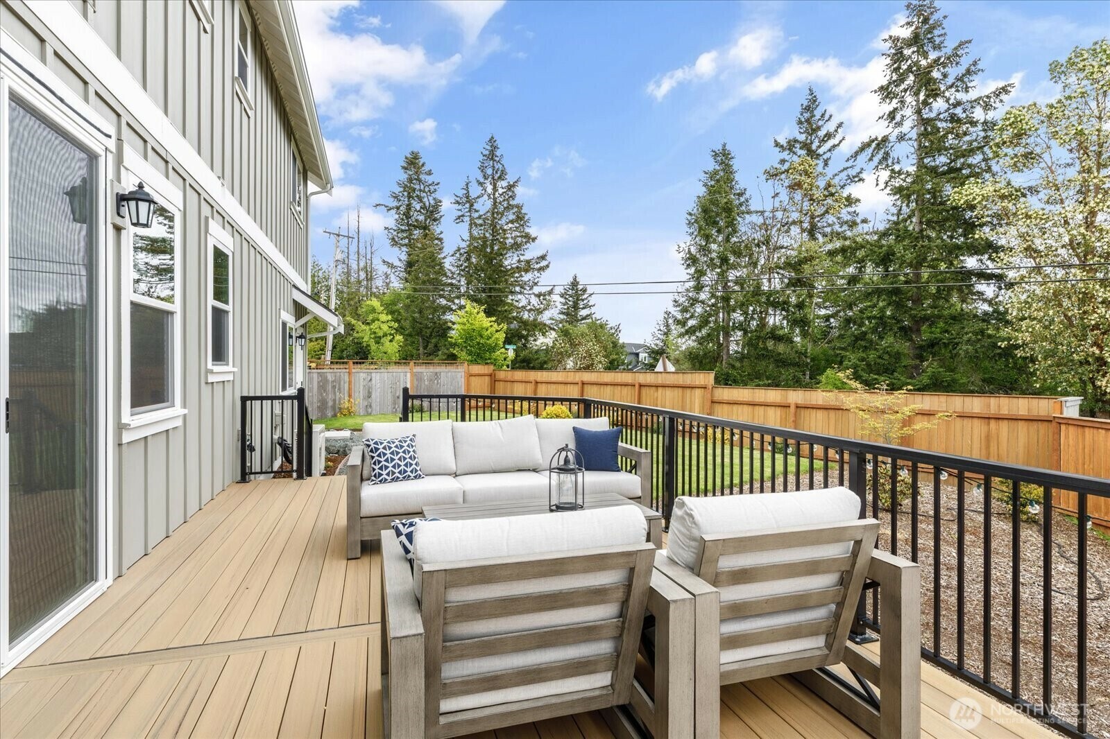 Property Photo: 5003 Eagle Ridge Drive WA 98249