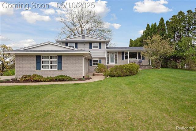 7915 Little Farm Lane  West Bloomfield Twp MI 48322 photo