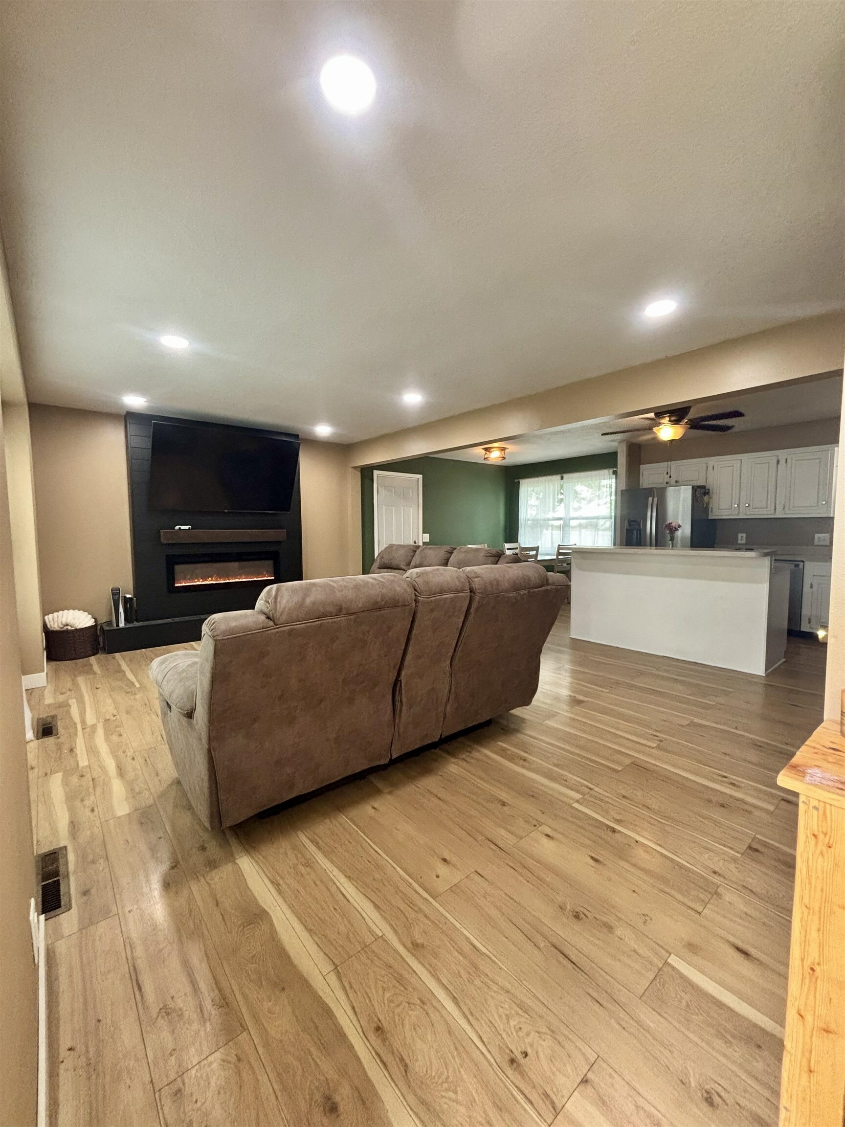 Property Photo: 3116 28th St KS 67530