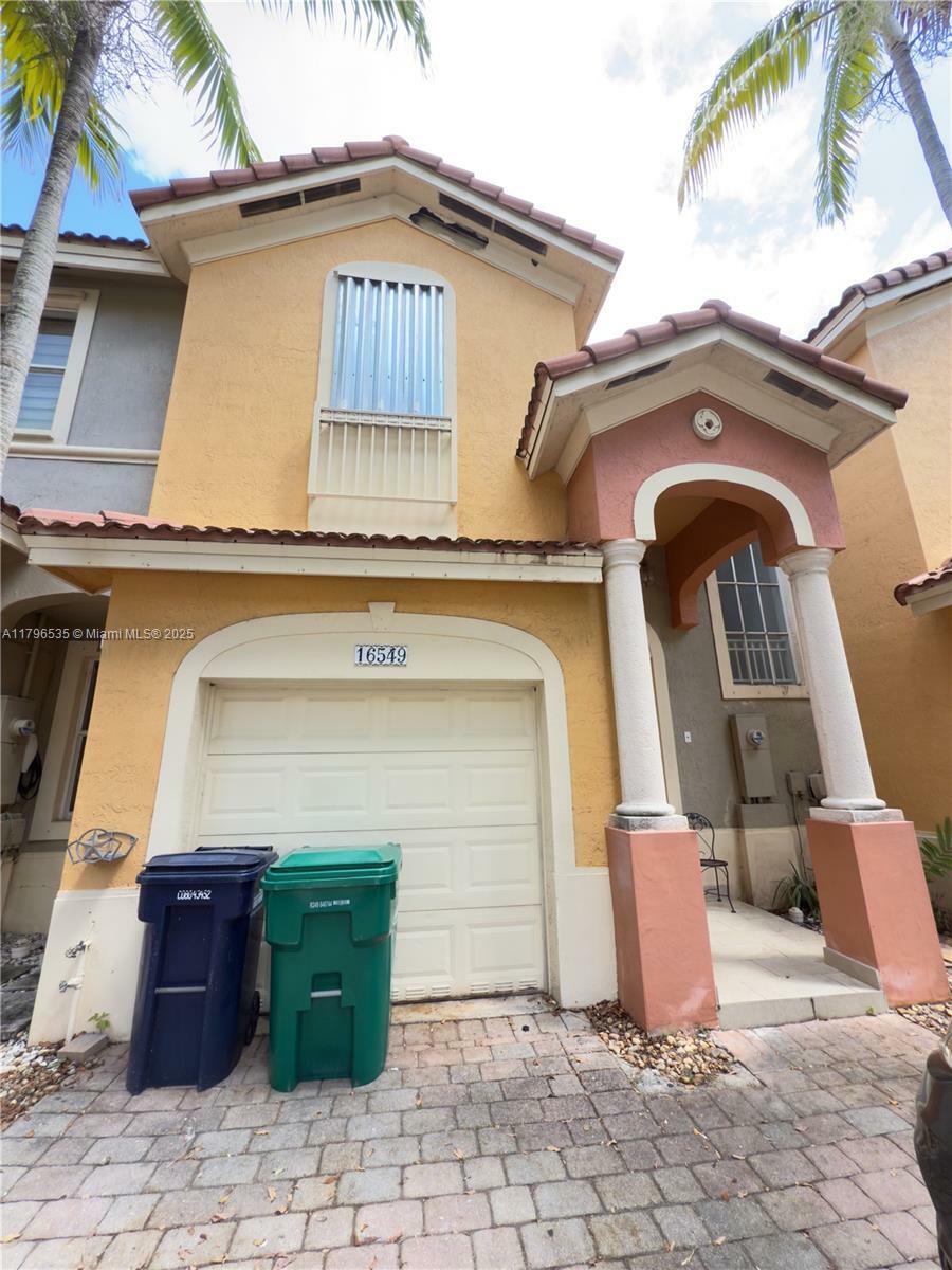 16549 SW 78th Terr  Miami FL 33193 photo