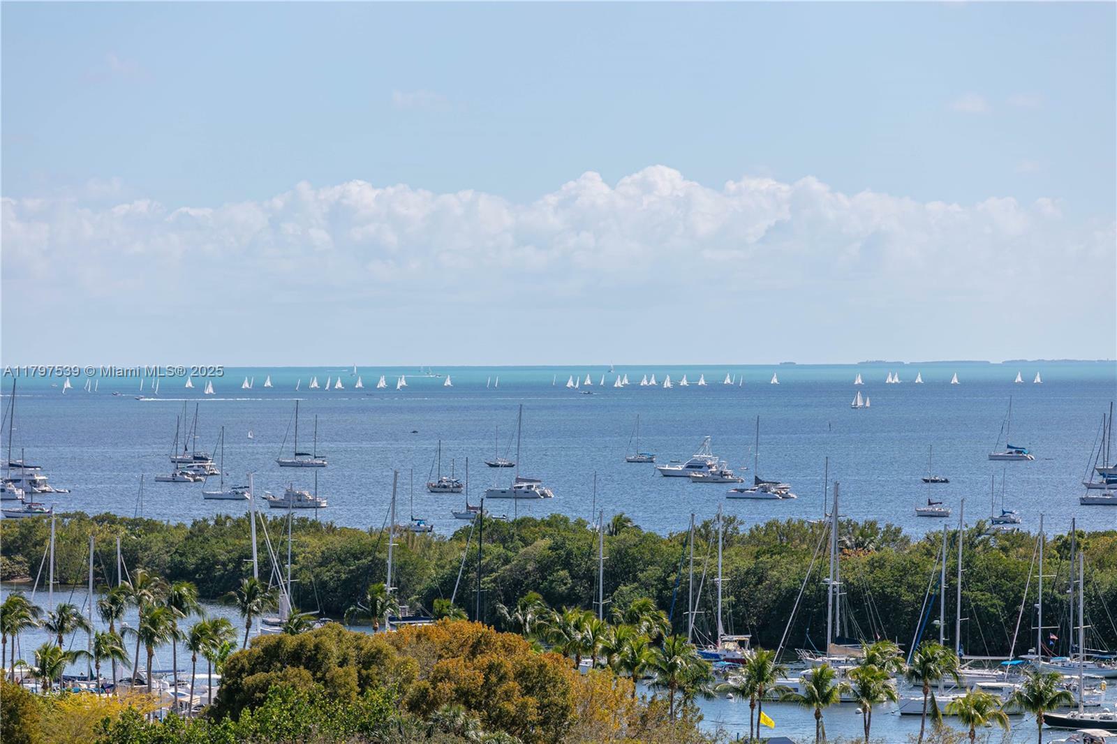 Property Photo: 3350 SW 27th Ave 902 FL 33133