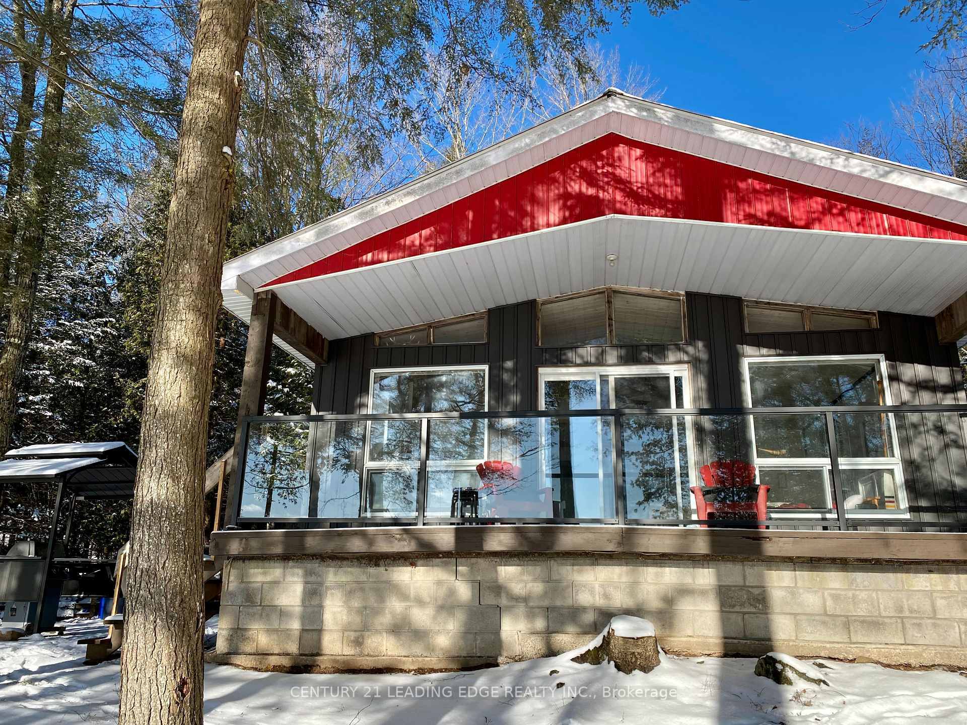 Property Photo: 181 North Jordan Lake Road ON K0L 1W0