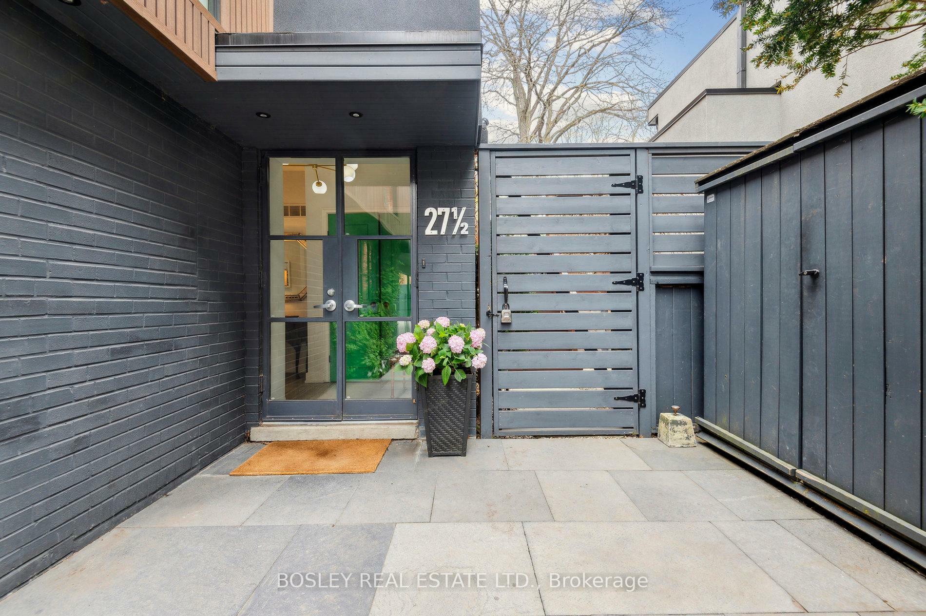 Property Photo: 27 1/2 Dunbar Road ON M4W 2X5