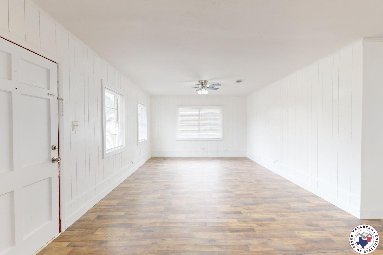 Property Photo:  2451 Oaklawn Dr  TX 75501 