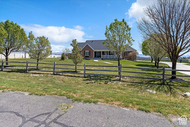 Property Photo: 9138 N Deerfield Cir UT 84005