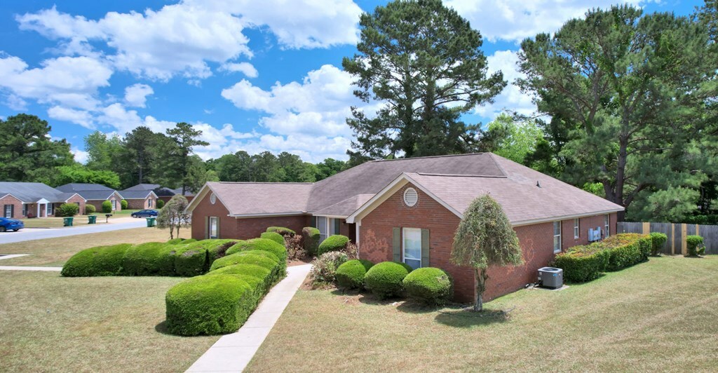 Property Photo: 100 Augusta Court GA 31763