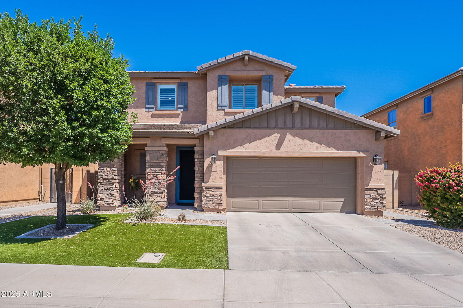 Property Photo:  900 E Harrison Street  AZ 85225 