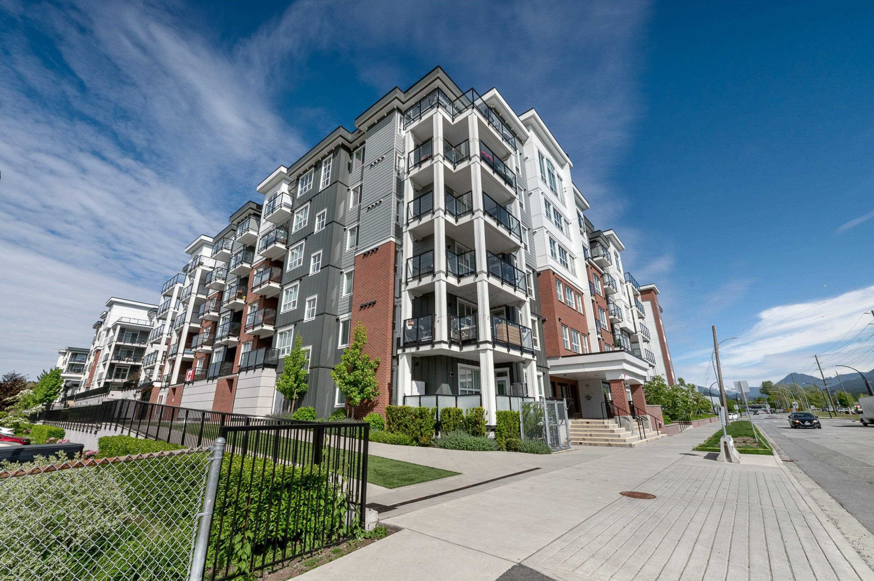 Property Photo: 2180 Kelly Avenue 1311 BC V3C 0S6