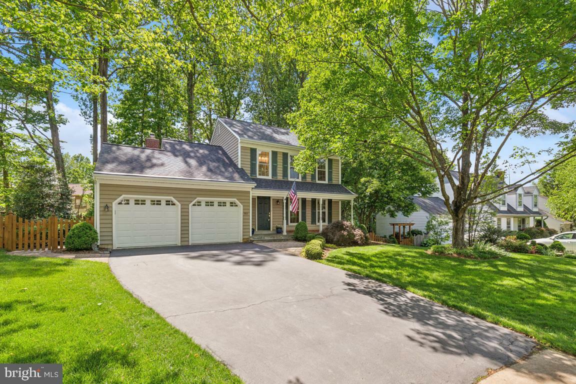 Property Photo: 9111 Blue Jug Landing VA 22015