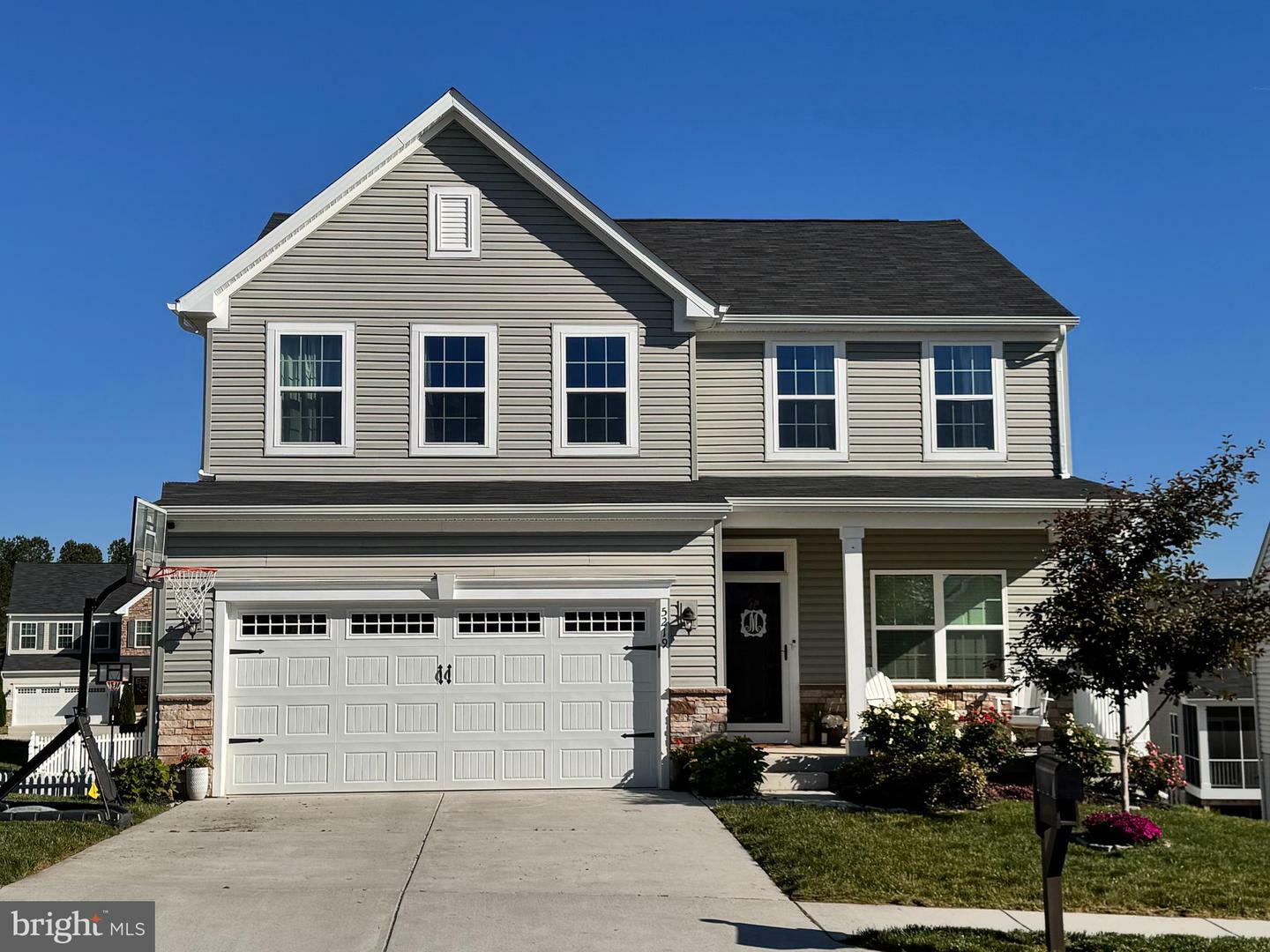 Property Photo: 5219 Elk Creek Circle VA 22407