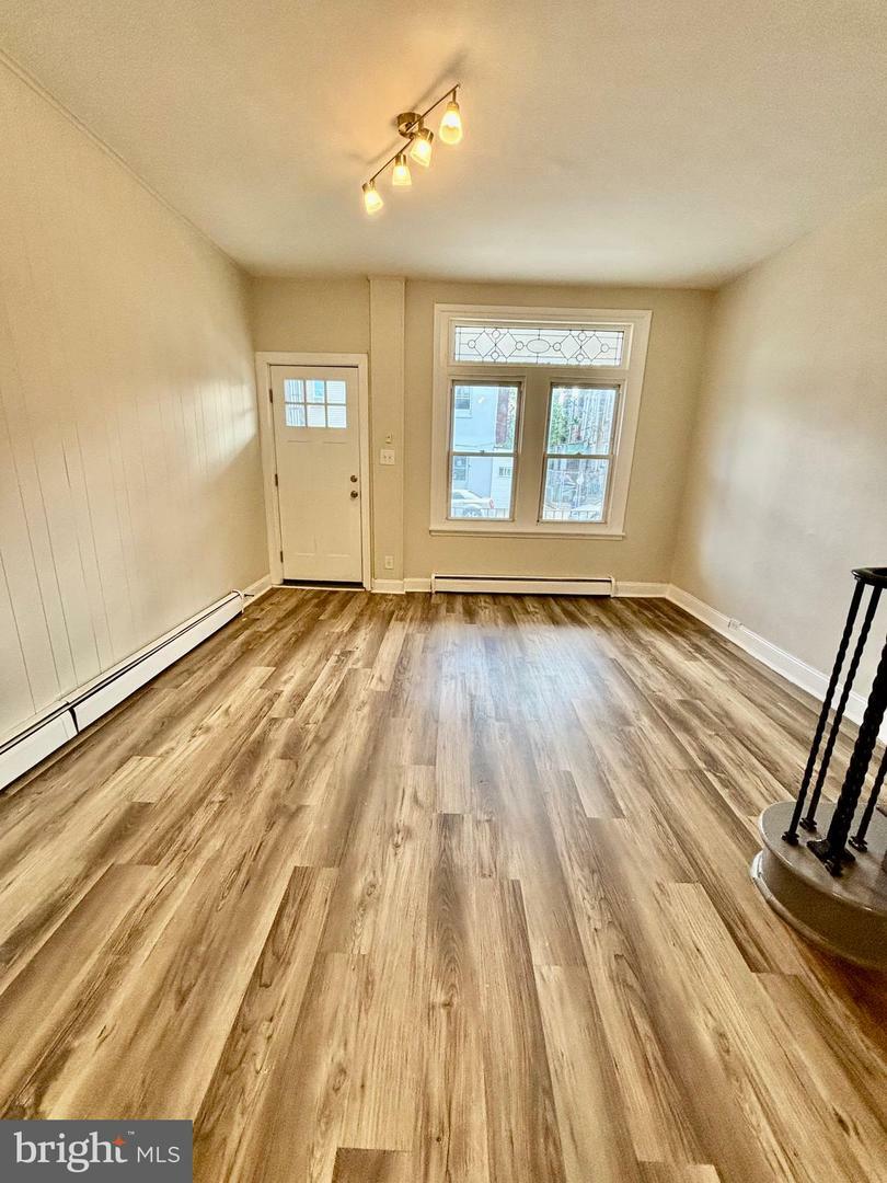Property Photo: 805 W Bristol Street PA 19140
