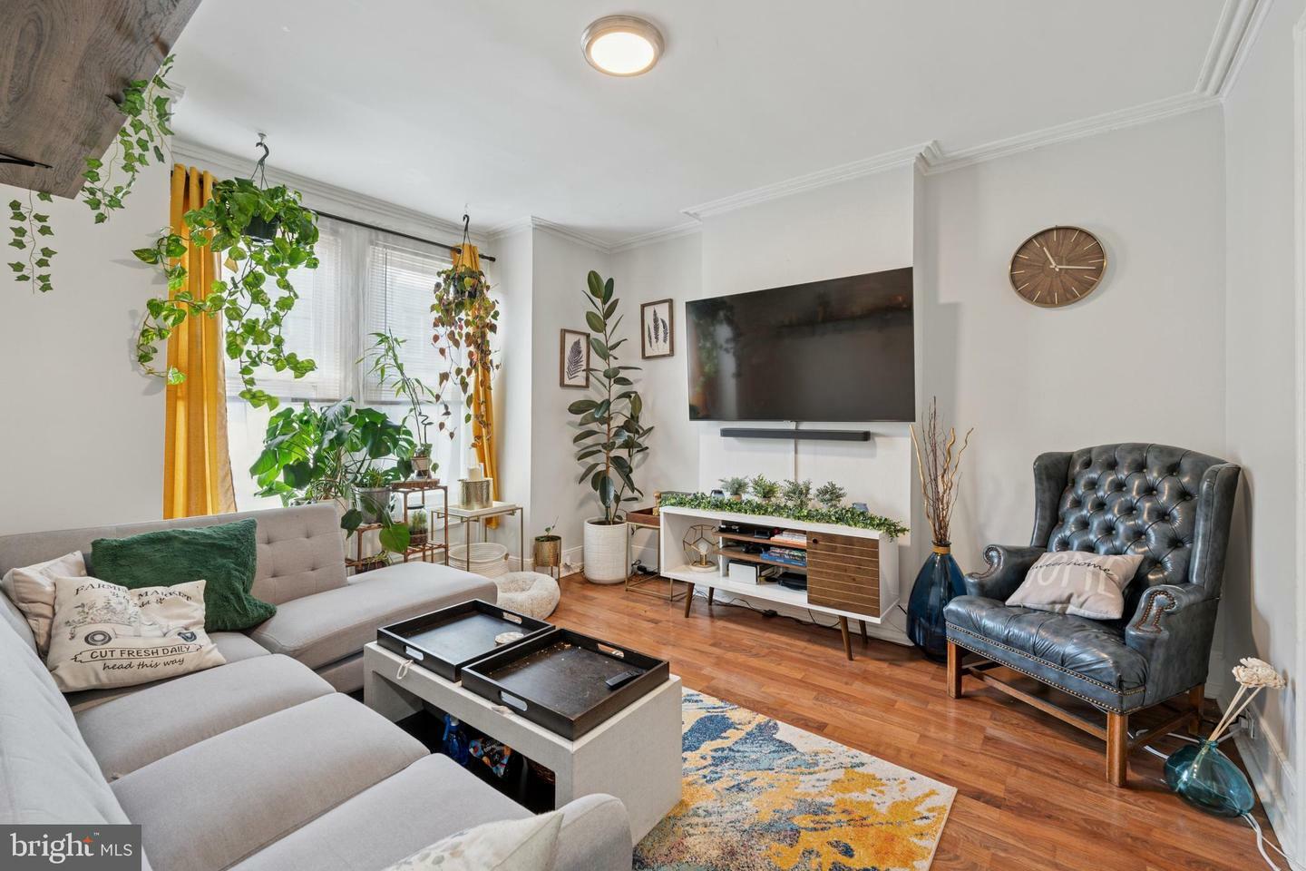 Property Photo: 1833 Reed Street PA 19146