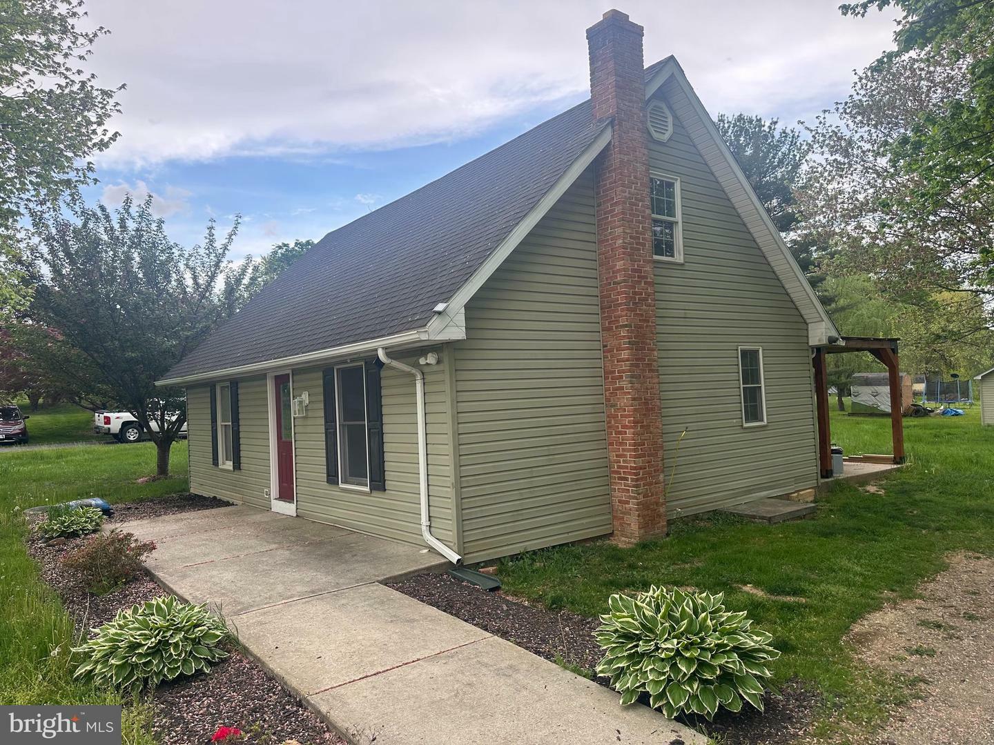 933 Buck Road  Quarryville PA 17566 photo