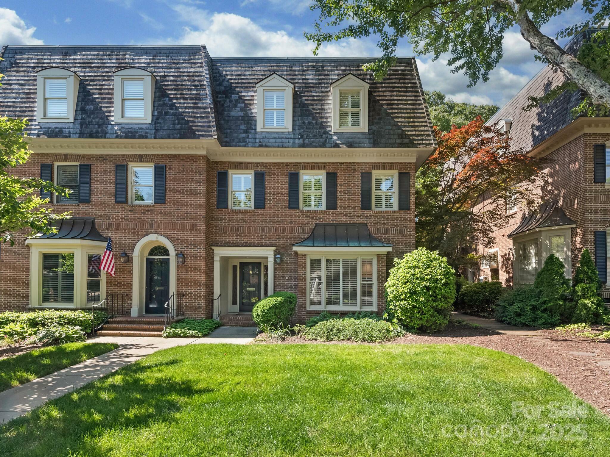232 Perrin Place  Charlotte NC 28207 photo