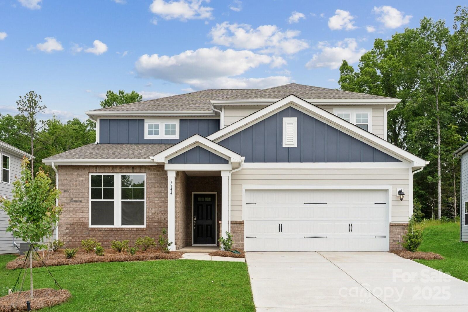 Property Photo:  9944 Manor Vista Trail  NC 28027 