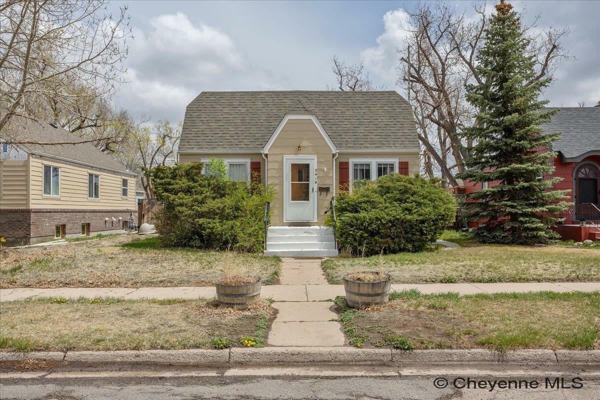 Property Photo: 3419 McComb Ave WY 82001