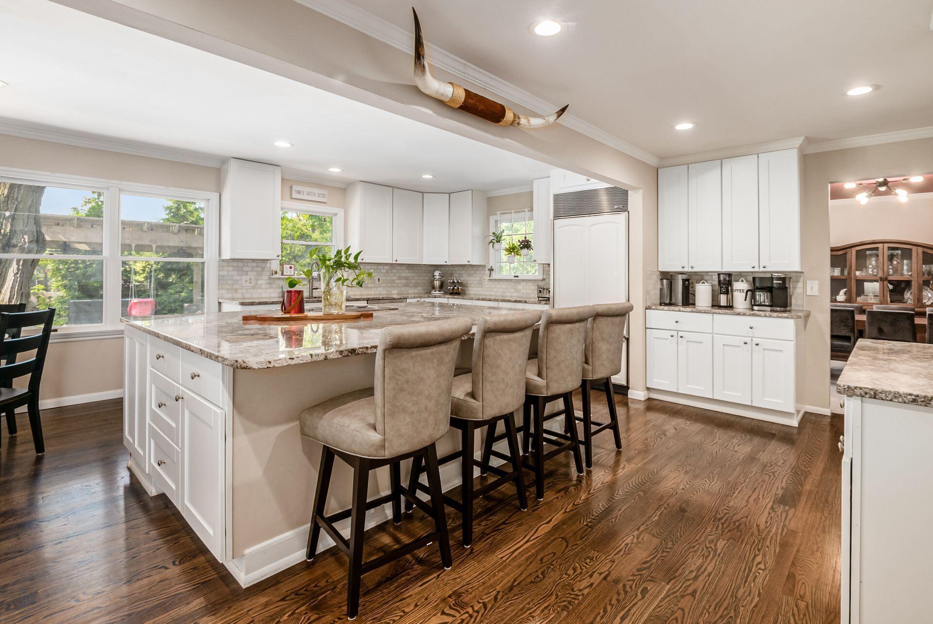 Property Photo: 2570 Lane Road OH 43220