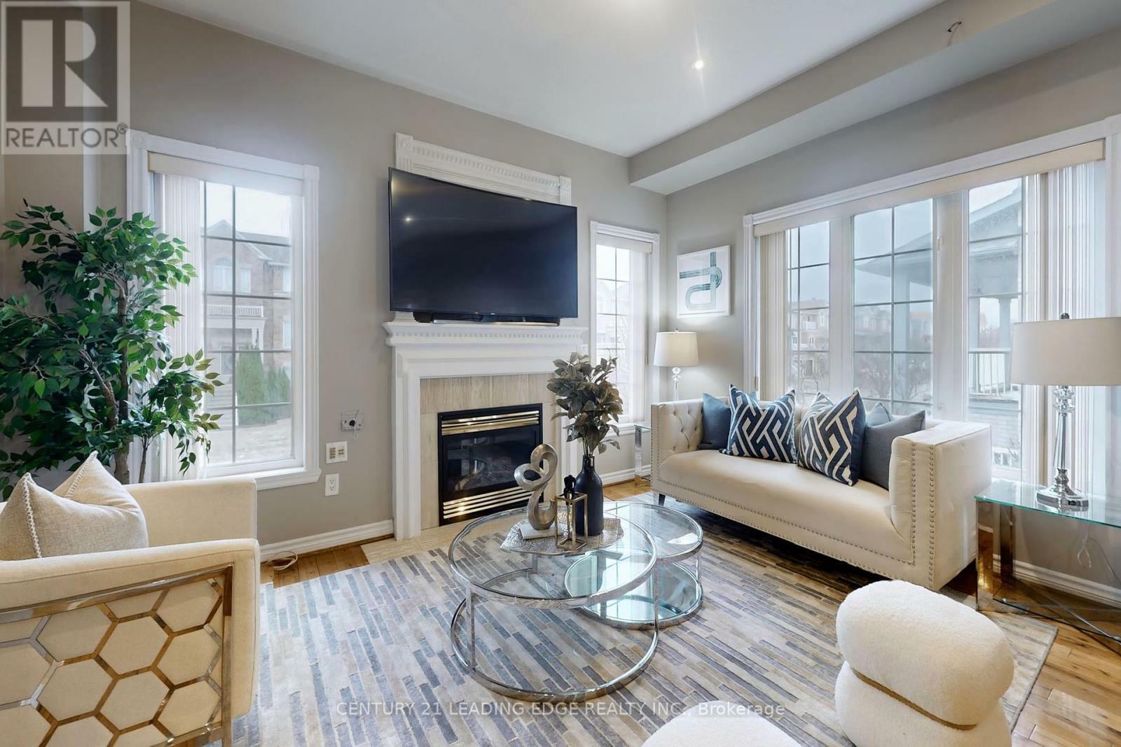 Property Photo: 14 La Maria Lane ON L6A 3X2