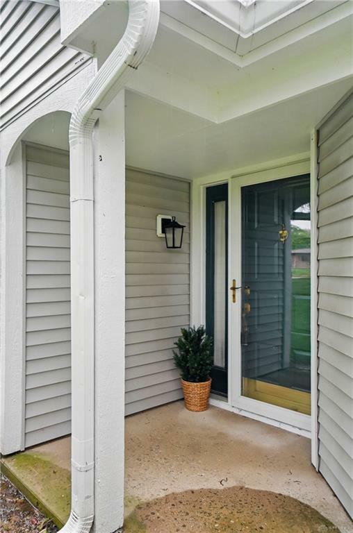 Property Photo:  1248 Smugglers Way  OH 45459 
