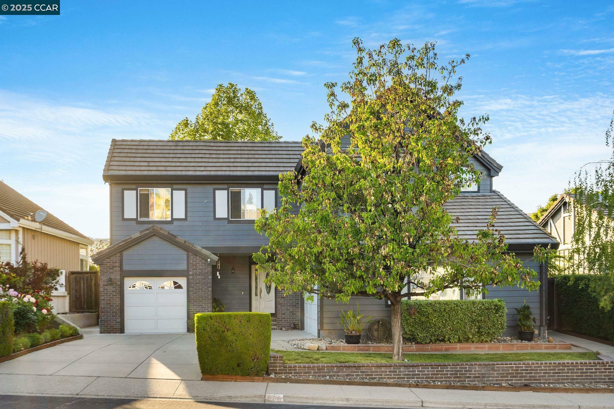 Property Photo: 208 Falcon Pl CA 94517