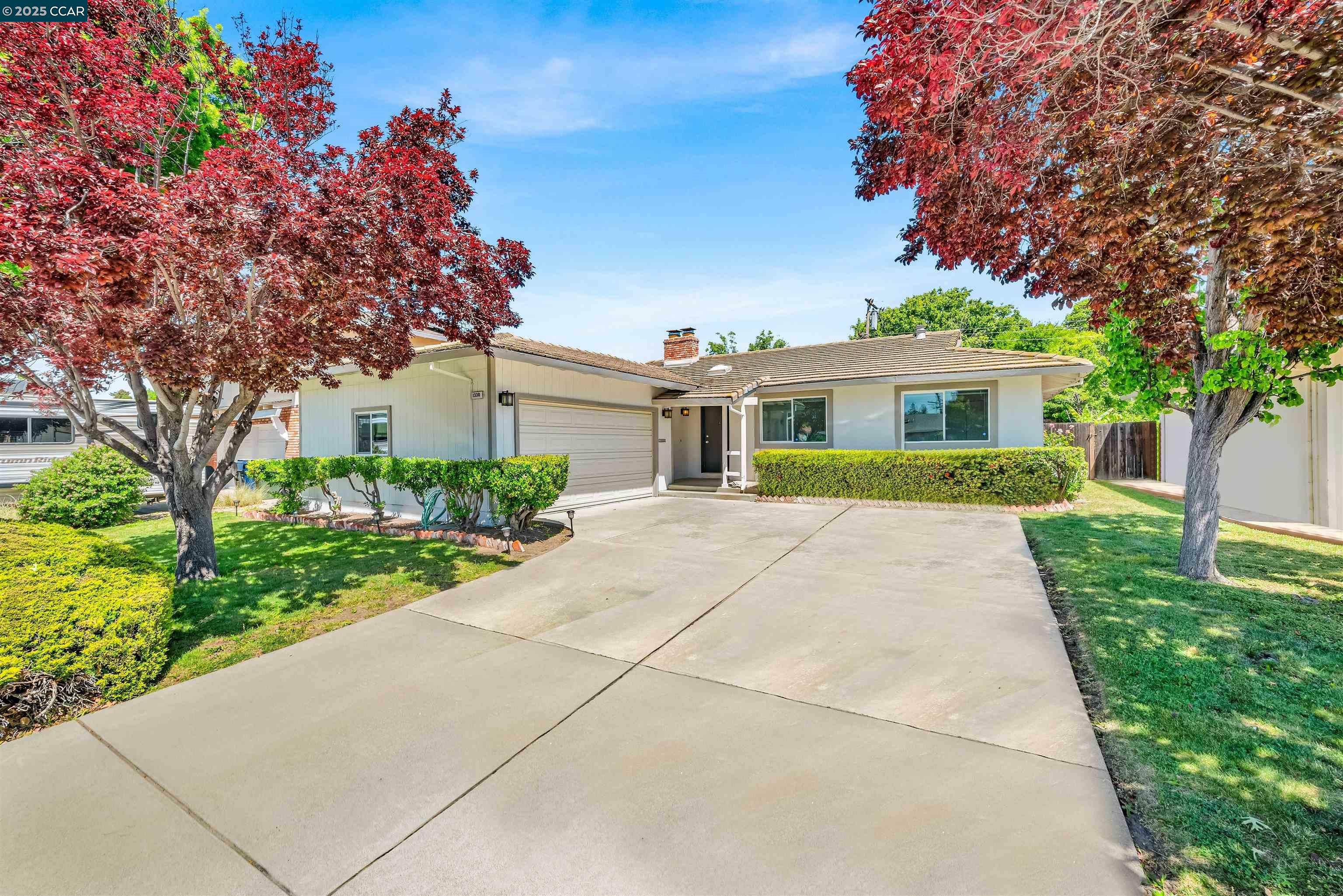 Property Photo: 1330 Juliet Court CA 94550