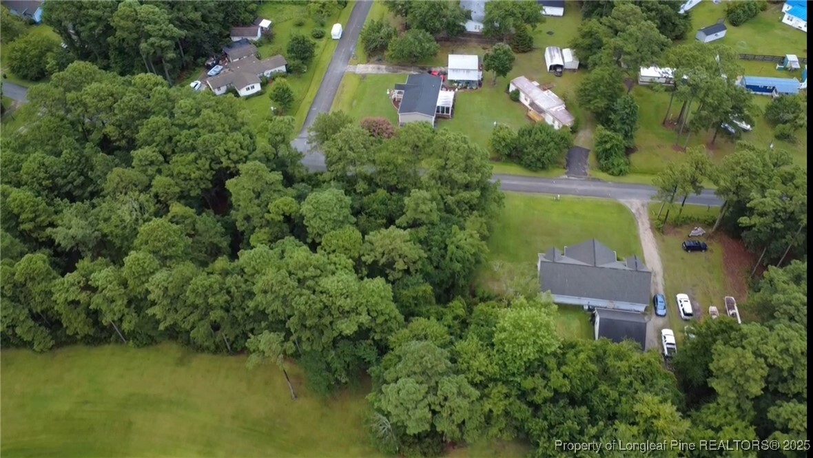 Property Photo: 202 Pettiford Road NC 28584
