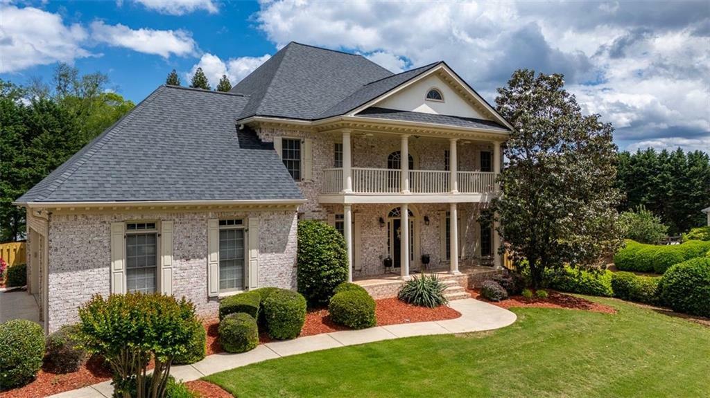 Property Photo: 200 N Willow Court GA 30004