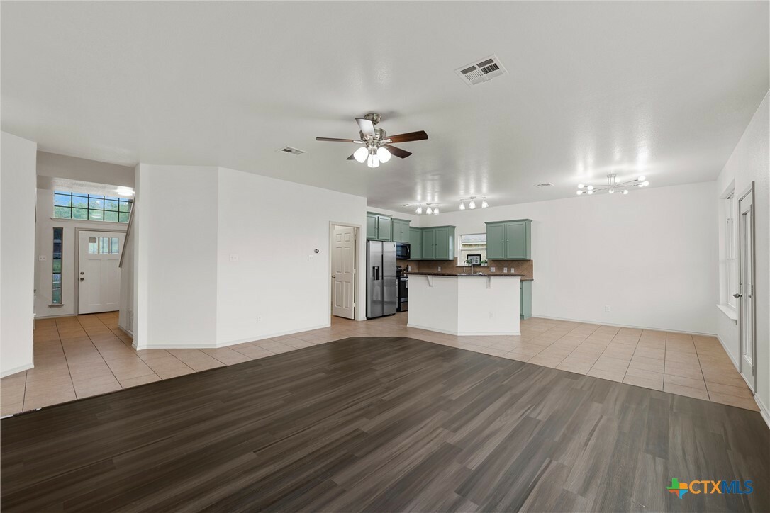 Property Photo: 5501 Southern Belle Drive TX 76542