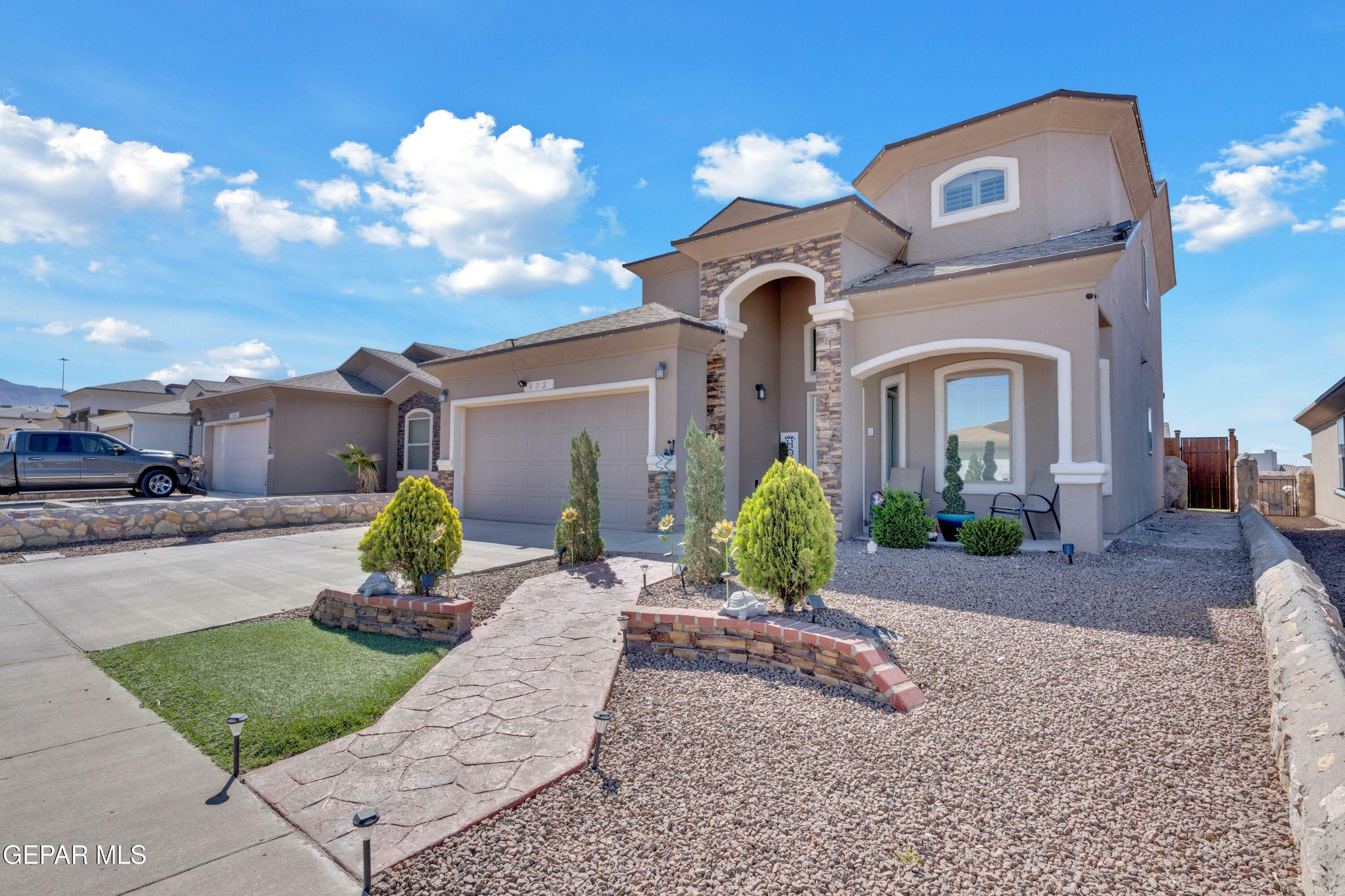 Property Photo: 432 Prime Desert Drive TX 79932