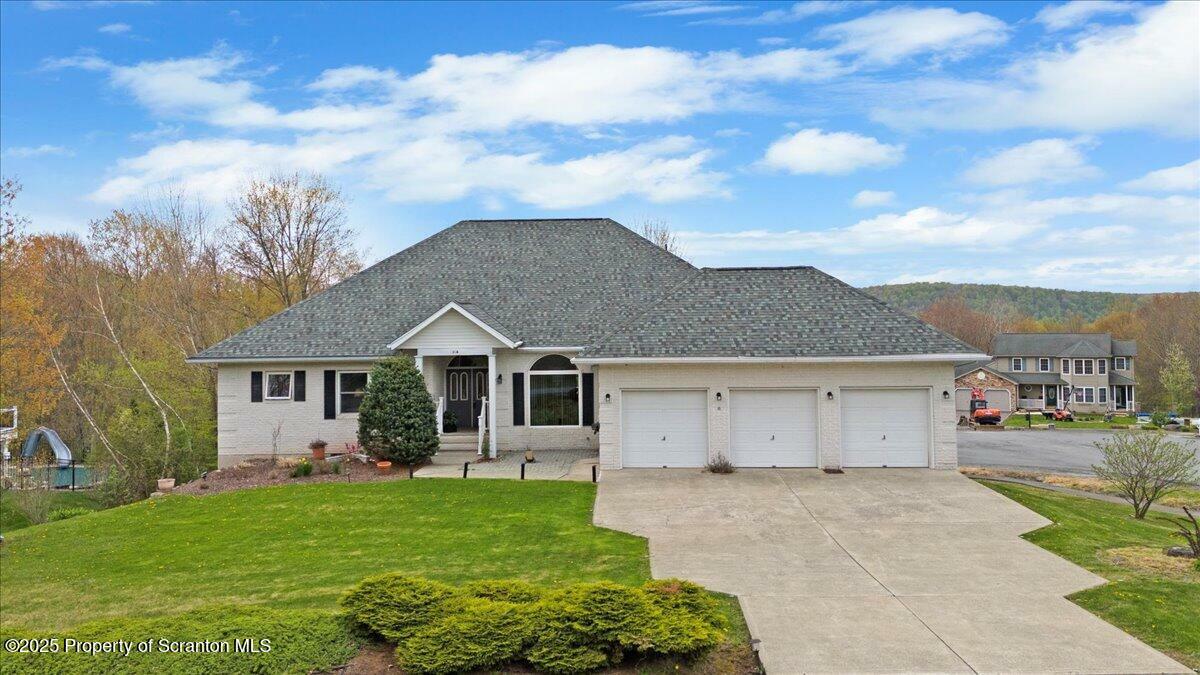 Property Photo: 106 Beech Lane L 12 PA 18444