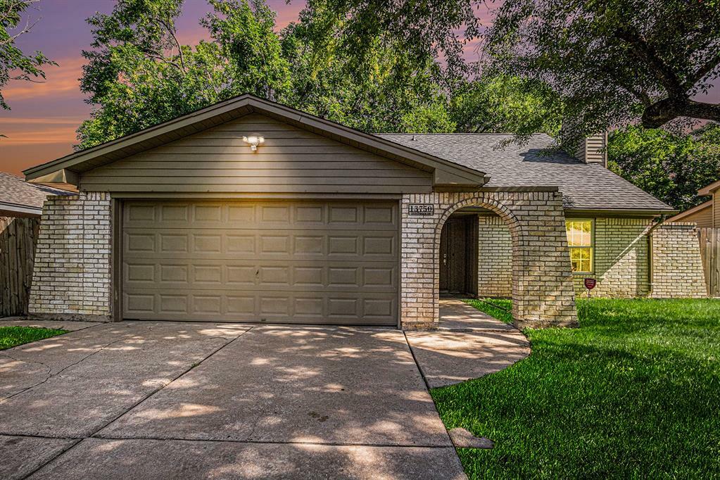 Property Photo: 13750 Shirebrook Drive TX 77498