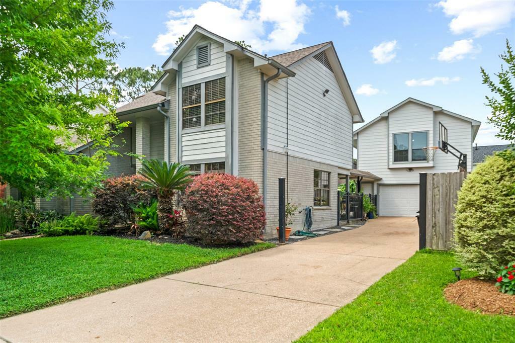 15118 Cranbourne Drive  Houston TX 77062 photo